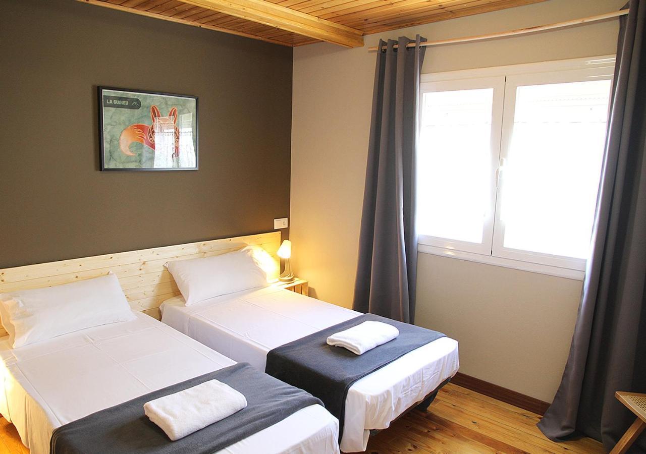 Hostal Fonda Prat Puigcerdà Buitenkant foto