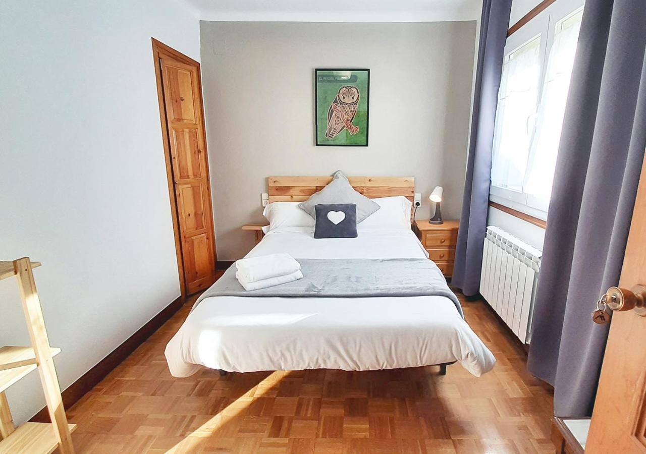 Hostal Fonda Prat Puigcerdà Buitenkant foto