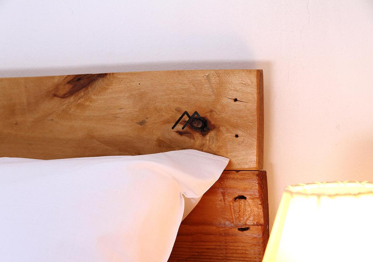 Hostal Fonda Prat Puigcerdà Buitenkant foto